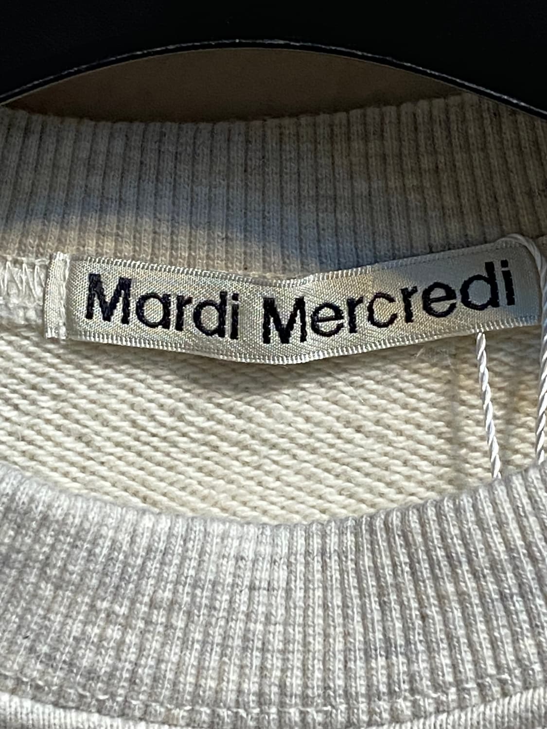 마르디 메크르디 스웻셔츠  상품이미지4