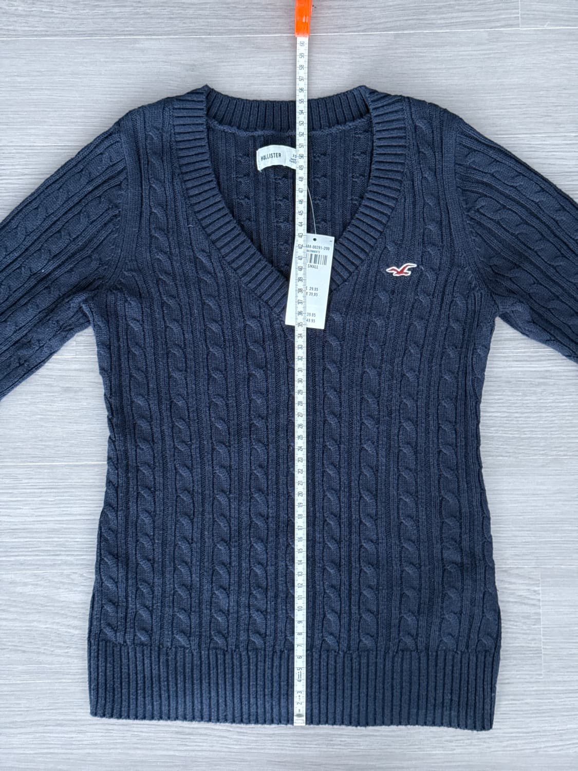 홀리스터 케이블 니트 아이콘 브이넥 스웨터 상품이미지2