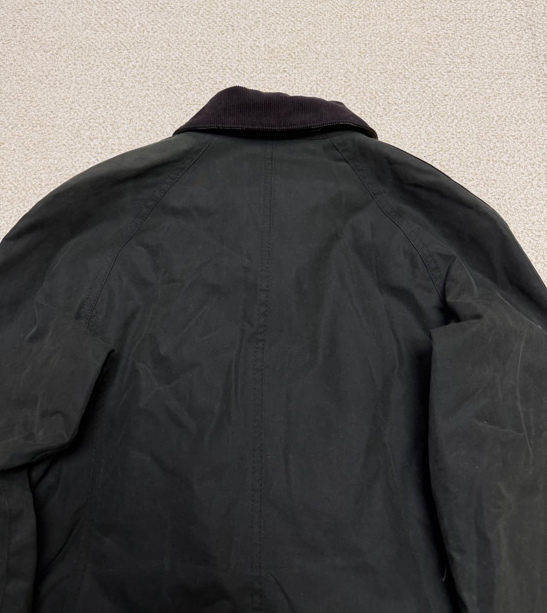 바버 비드넬 왁스 자켓 카키 32 상품이미지4