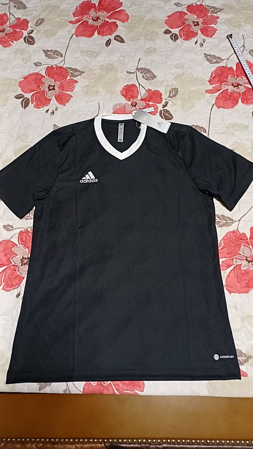 아디다스 미사용 기능성티 실측105 가슴55 기장75 상품이미지1