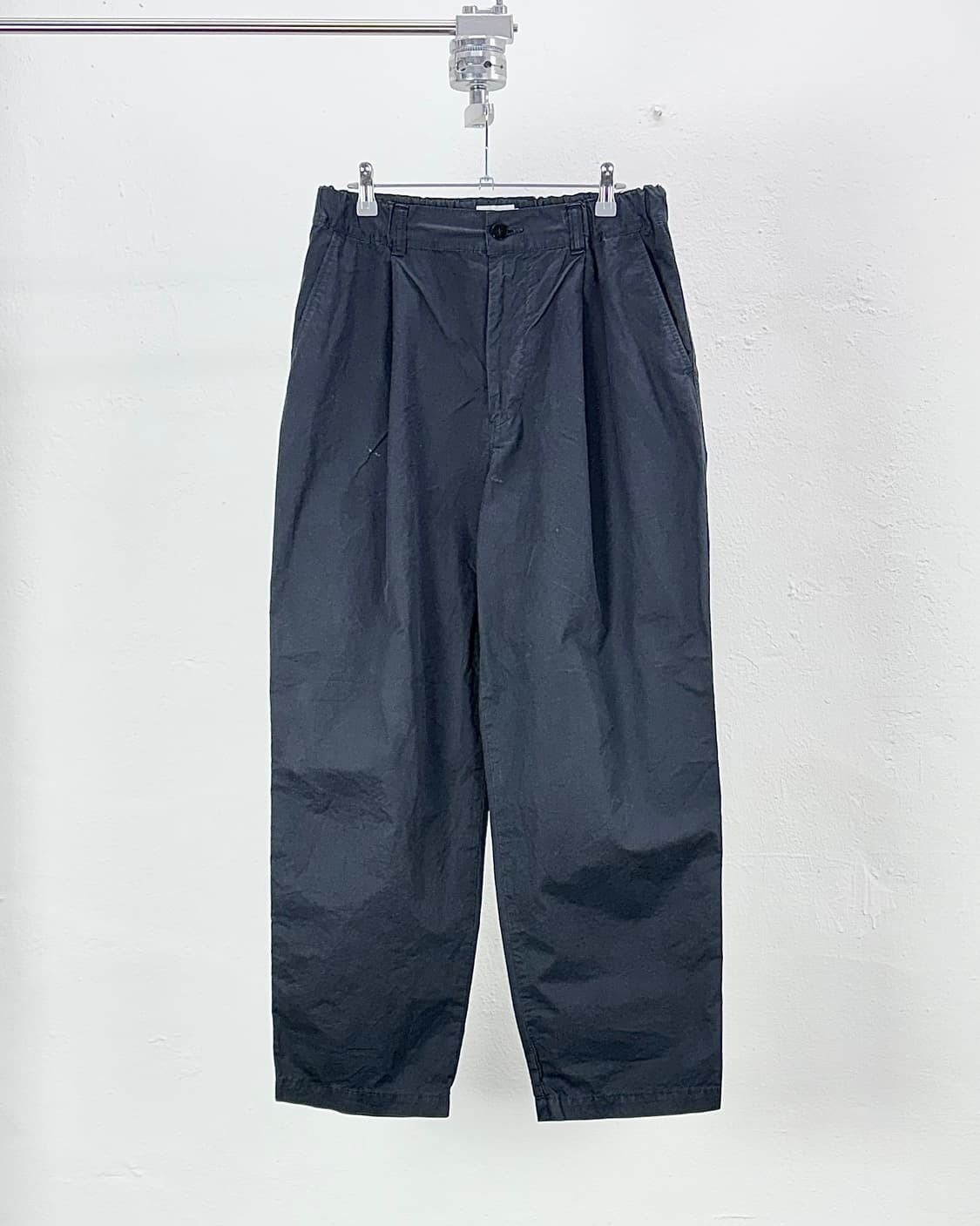 스틸 바이 핸드 블랙 가먼트 다이 딥 턱 코튼 팬츠 상품이미지1