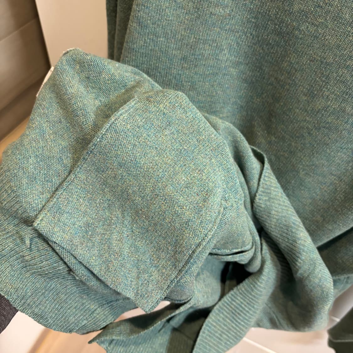 뉴 울 100% 오묘한 그린 니트 가디건 M 상품이미지9