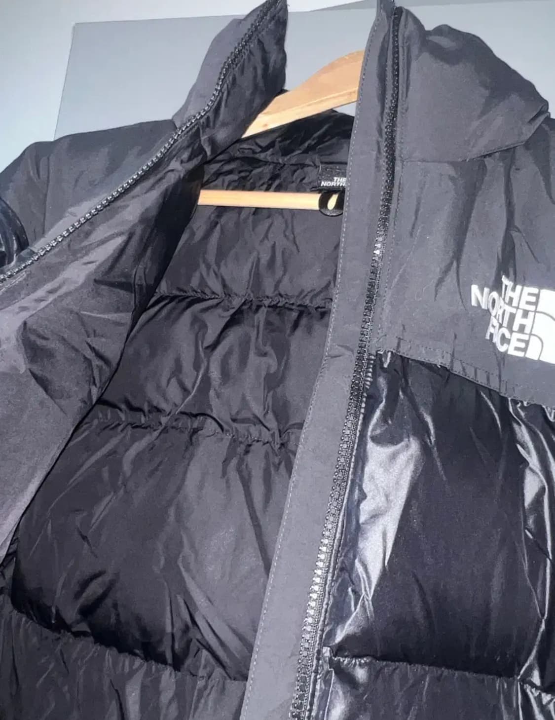 노스페이스 남성 눕시 온볼 패딩 상품이미지2