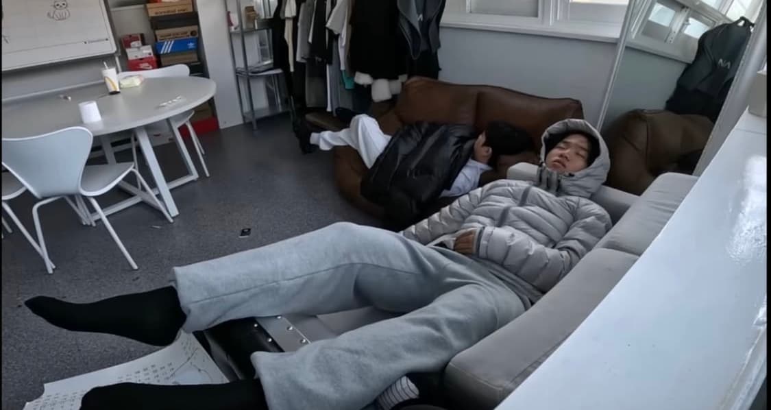 라이트 그레이 경량패딩(유튜버 이자반 착용) 상품이미지3