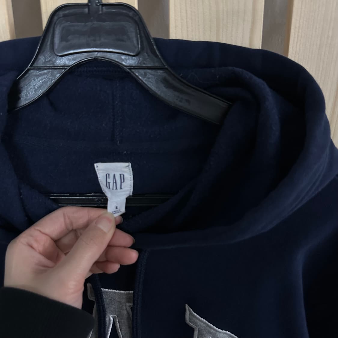 (M) GAP 갭 네이비 후드티 상품이미지4