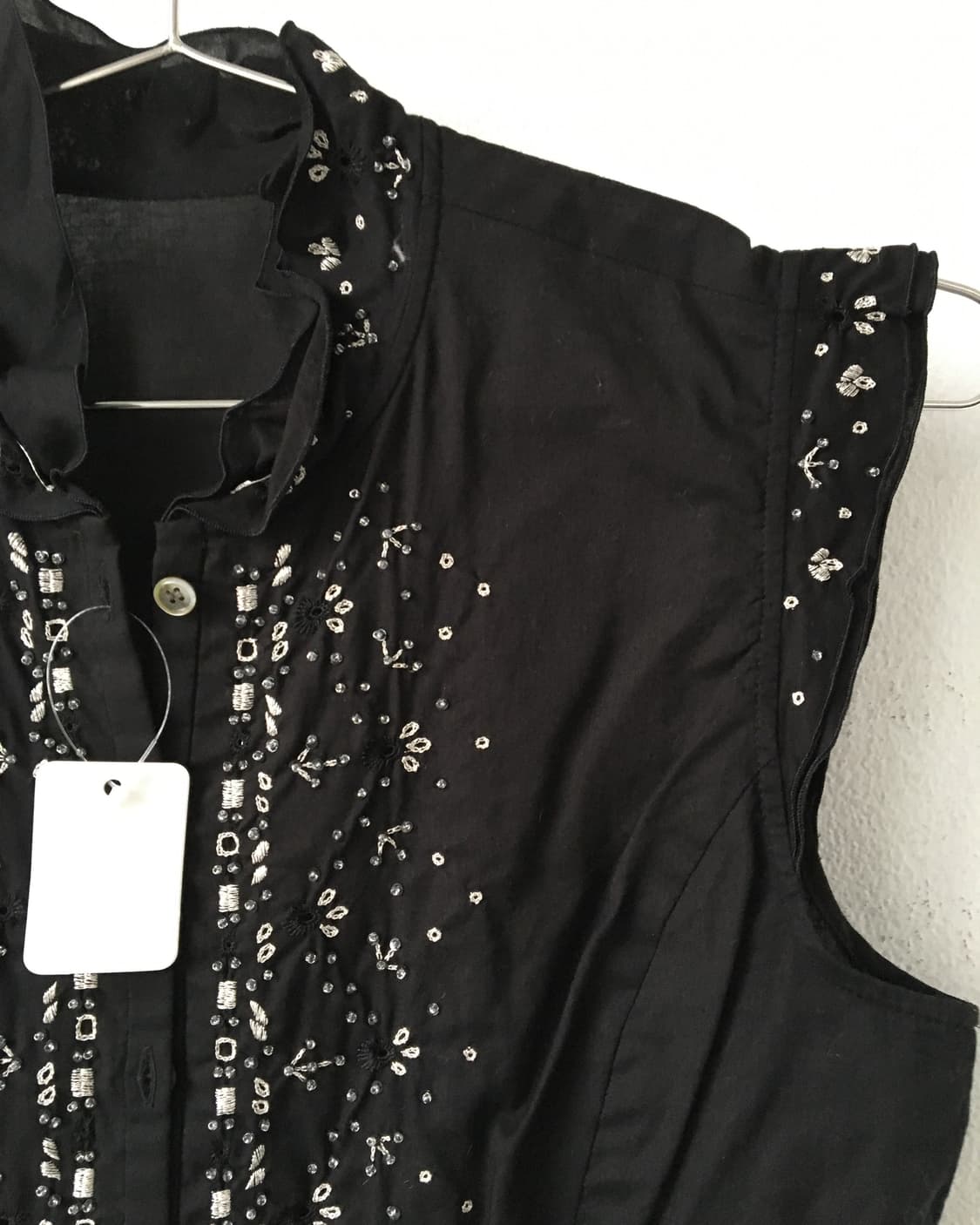 Cubic embroidery point high neck vest 상품이미지6