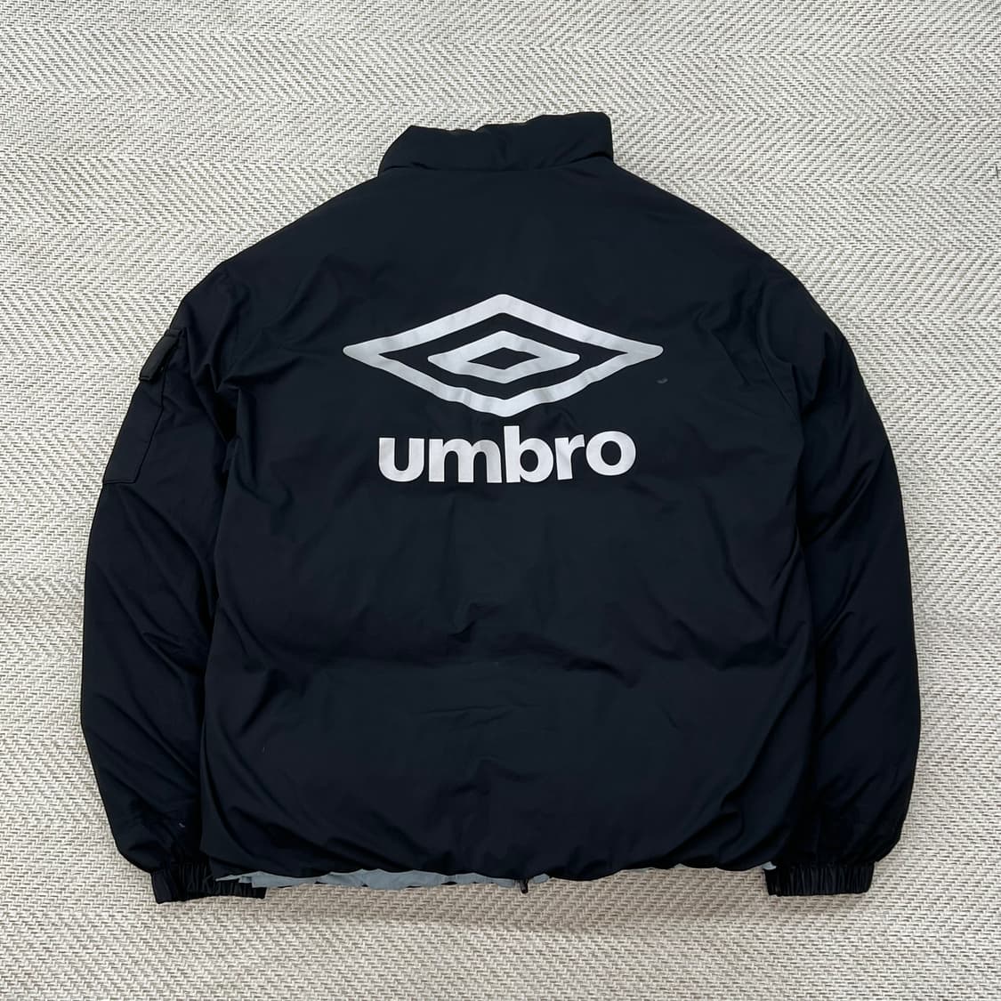 엄브로 리버시블 덕다운패딩 r2998 상품이미지4