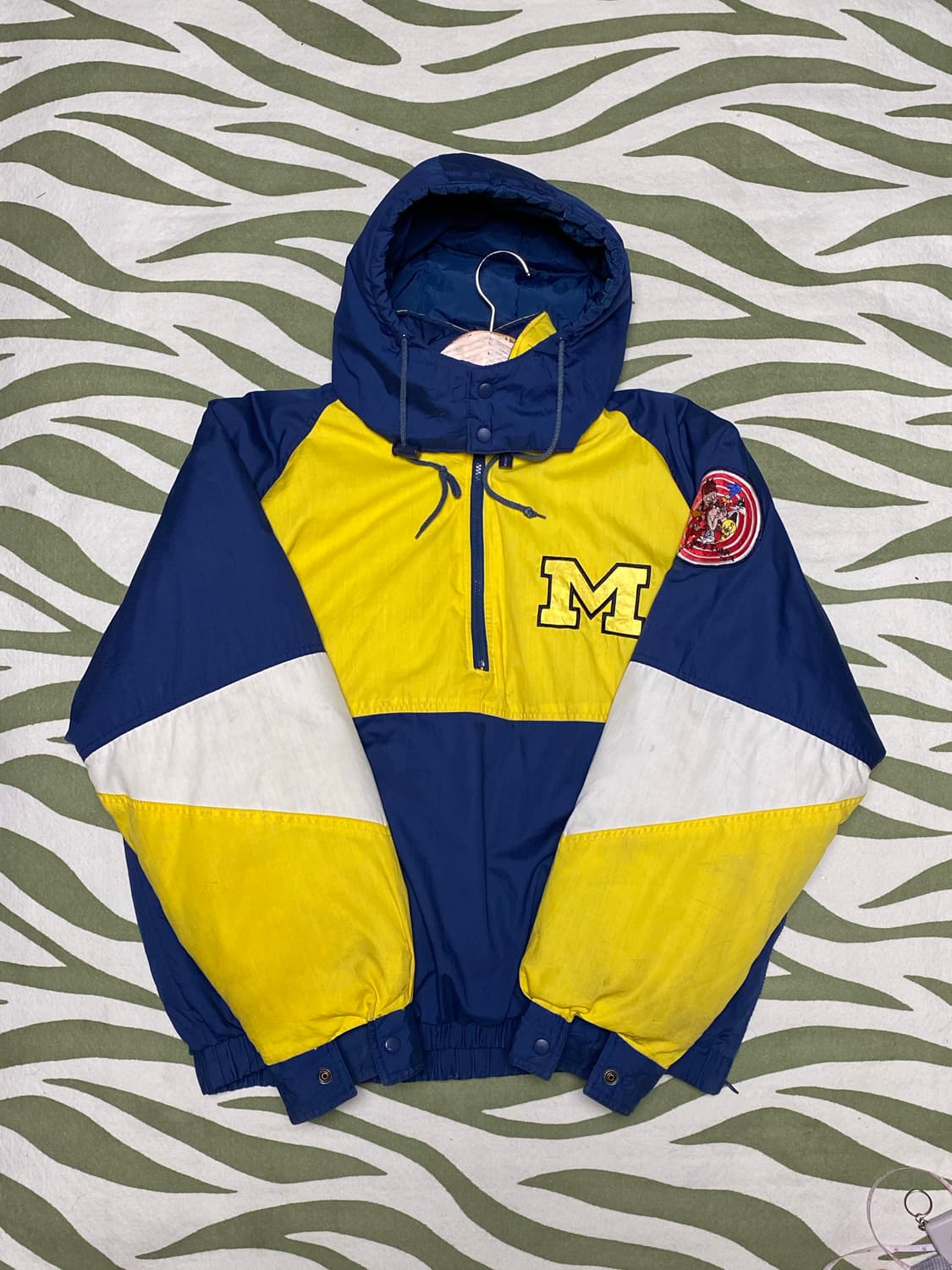 NFL Looney tunes 봄버 패딩점퍼 상품이미지1