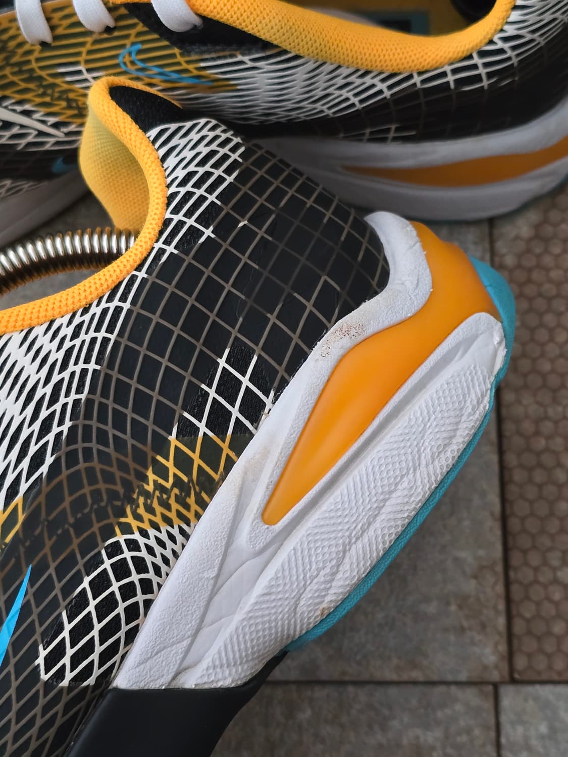 (250)나이키 고스위프트 레이저 오렌지 상품이미지4