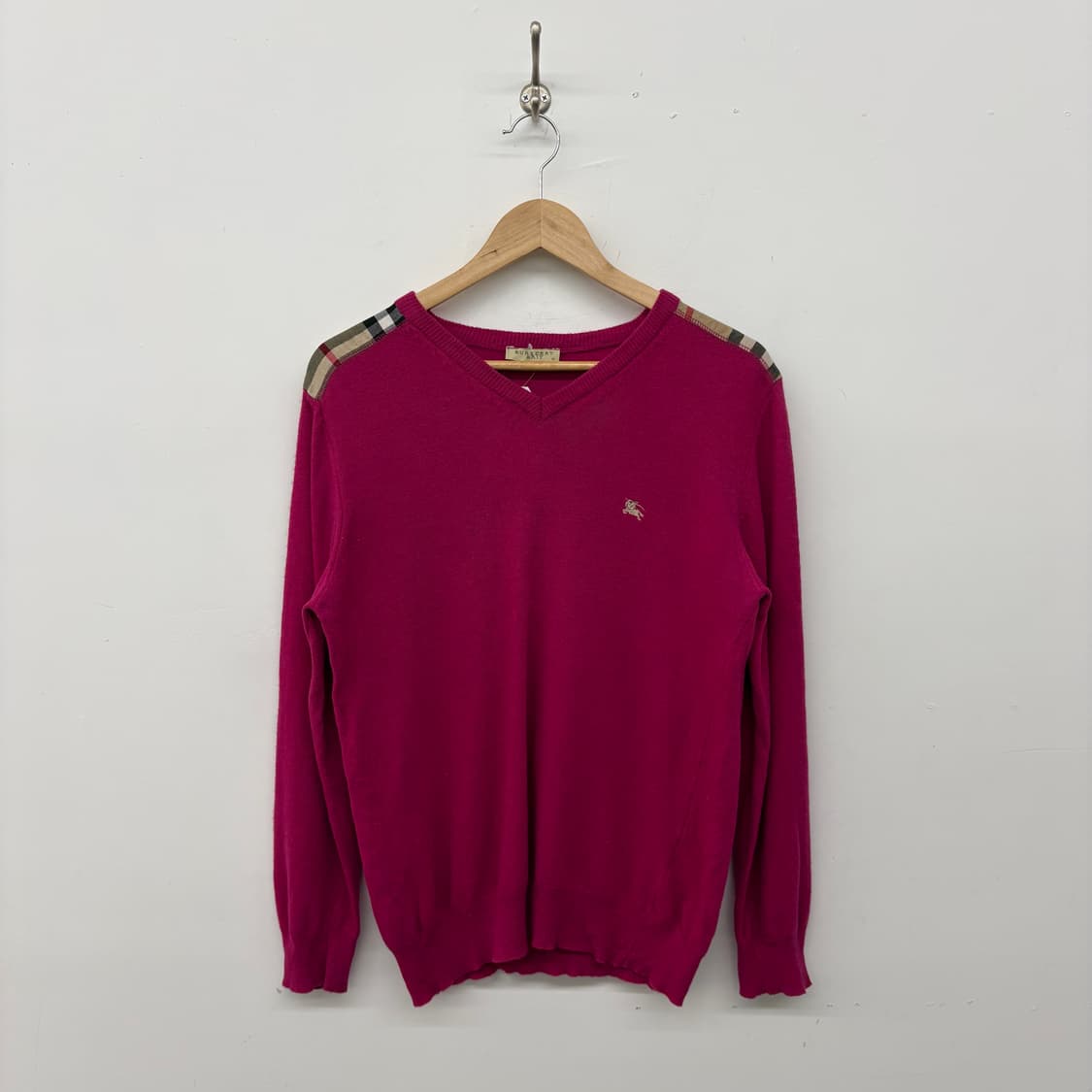 버버리 브이넥 니트 핑크색 여/M 상품이미지1