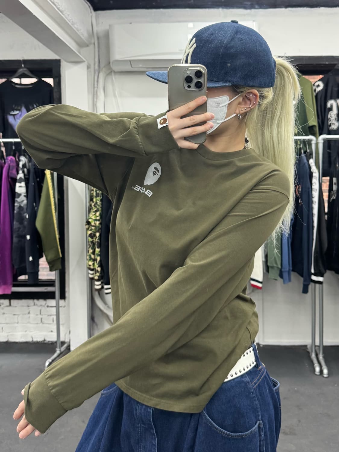 베이프 ANSKA 카키 롱슬리브 상품이미지3