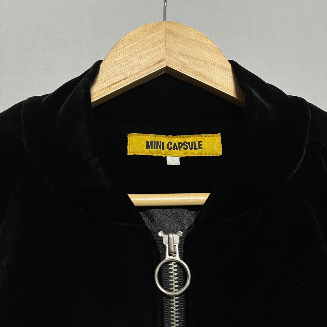 MINICAPSULE 벨벳 블랙 스컬 자켓 S 상품이미지3