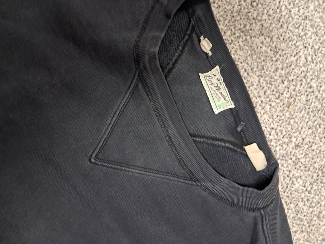 lvc 베이메도우 맨투맨 상품이미지2