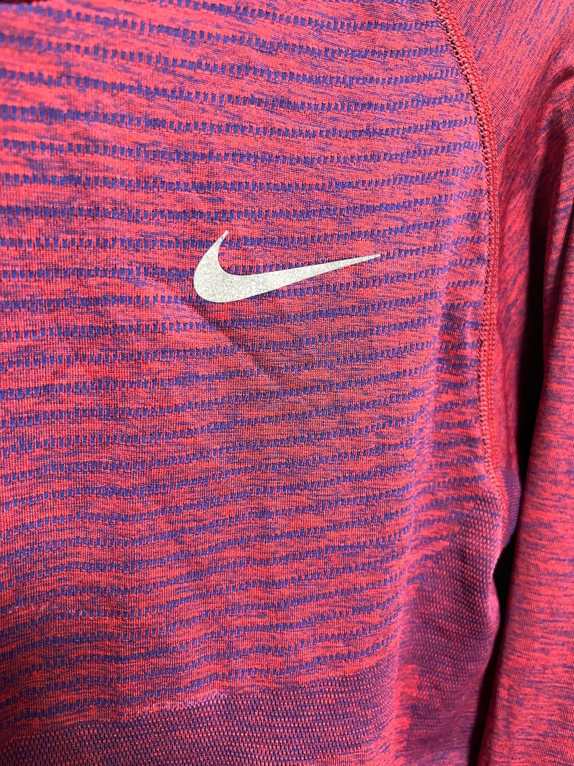 나이키 드라이핏 런닝 긴팔 M 버건디 상품이미지2