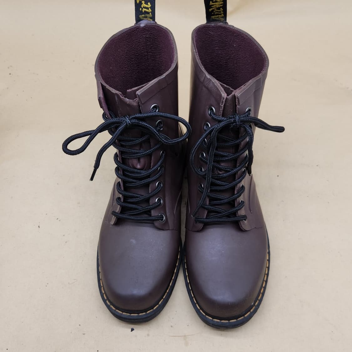 닥터마틴 8홀 레인부츠 250~255 상품이미지2
