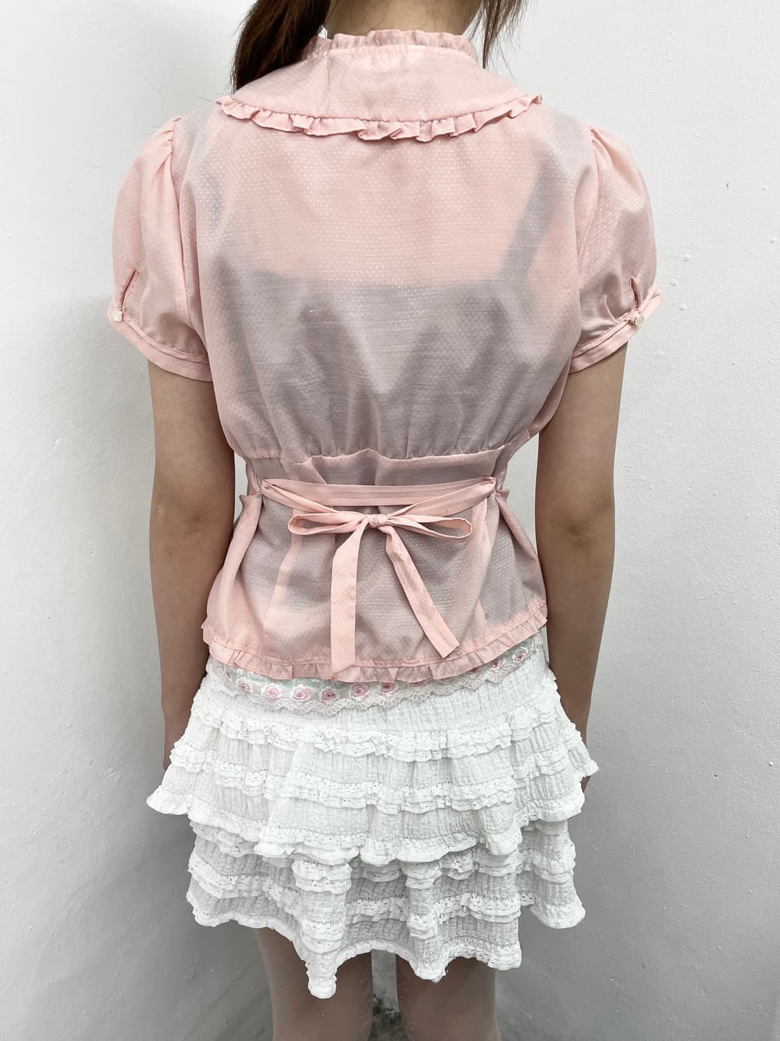 러블리 프릴 시어 버튼 블라우스 상품이미지4