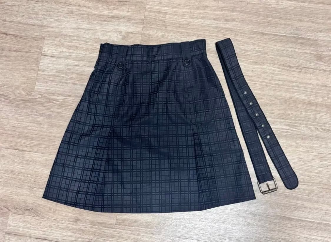 허그유어스킨 Belted midi skirt (Charcoal) 상품이미지2