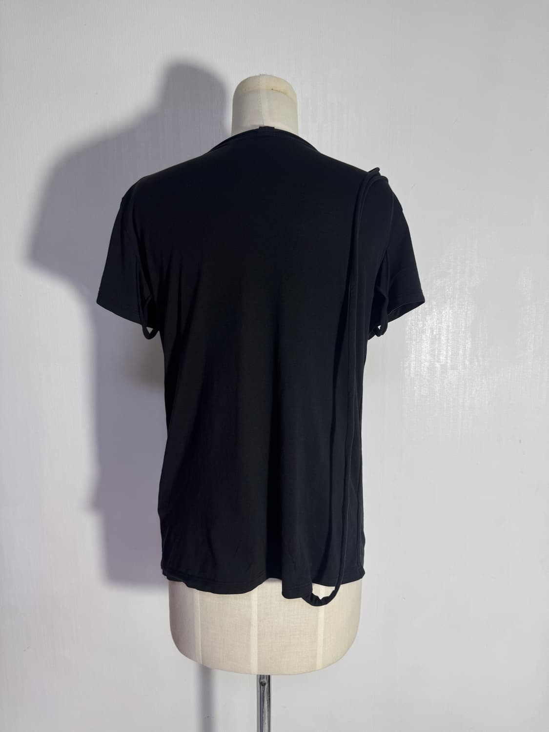 헬무트랭 스트랩 디테일 티셔츠 상품이미지2