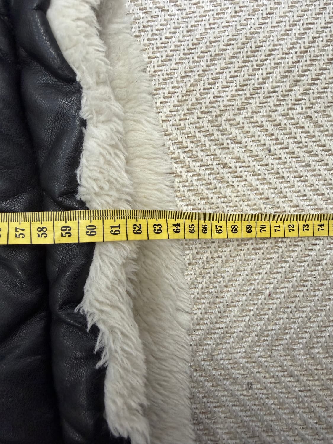 정품) O2ND 오즈세컨 한섬 오버핏 리버시블 양면 가죽 양털 조끼 82 상품이미지9