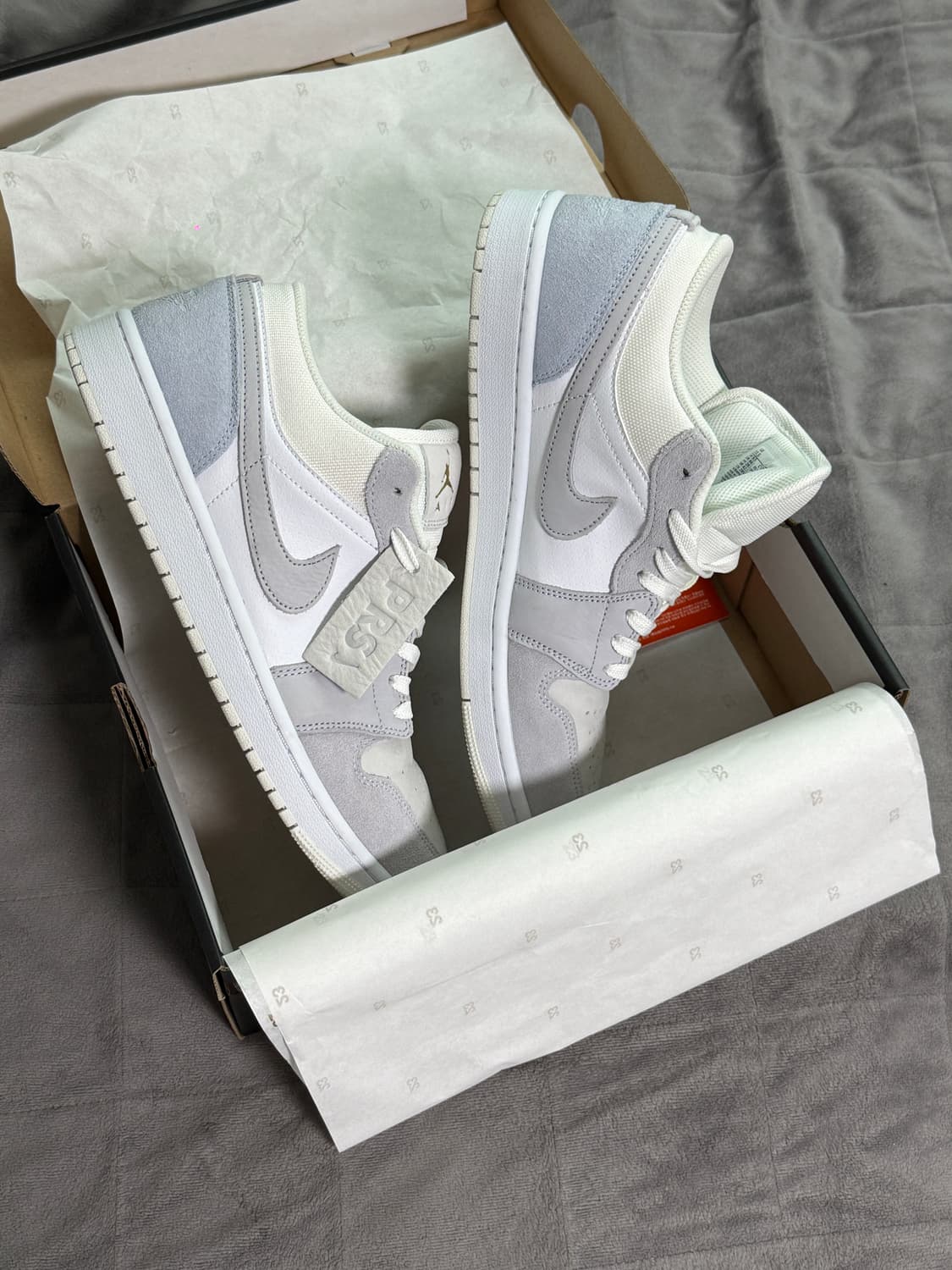 나이키 에어조던1 로우 PARIS 상품이미지3