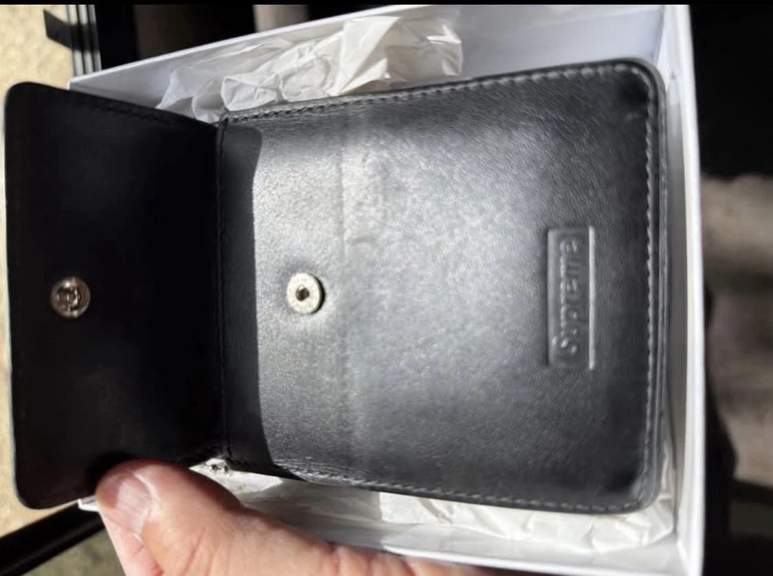 18FW 슈프림 레더 ID 홀더 월렛 블랙 상품이미지3