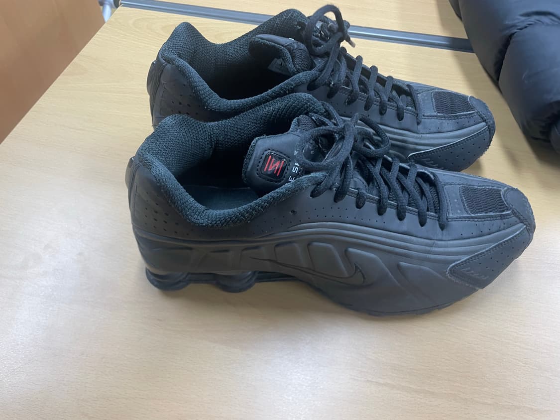 나이키 샥스 블랙 280 상품이미지1