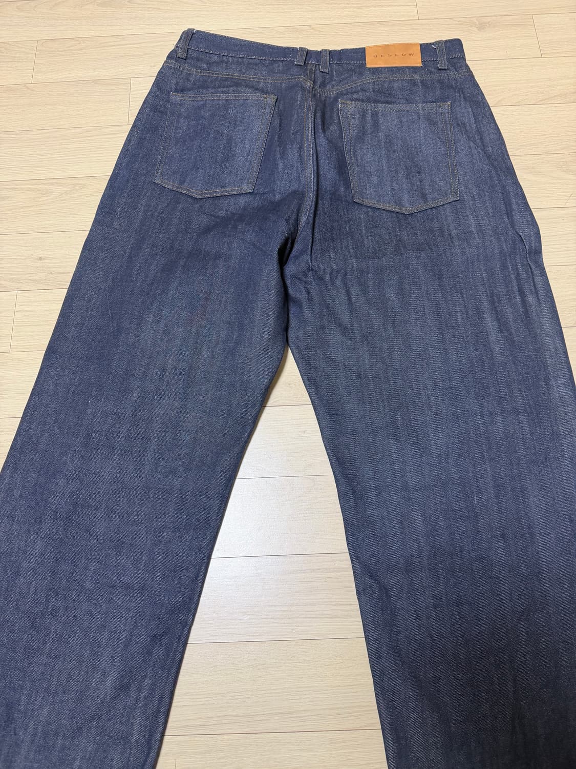 비슬로우 투 턱 셀비지 데님 상품이미지2