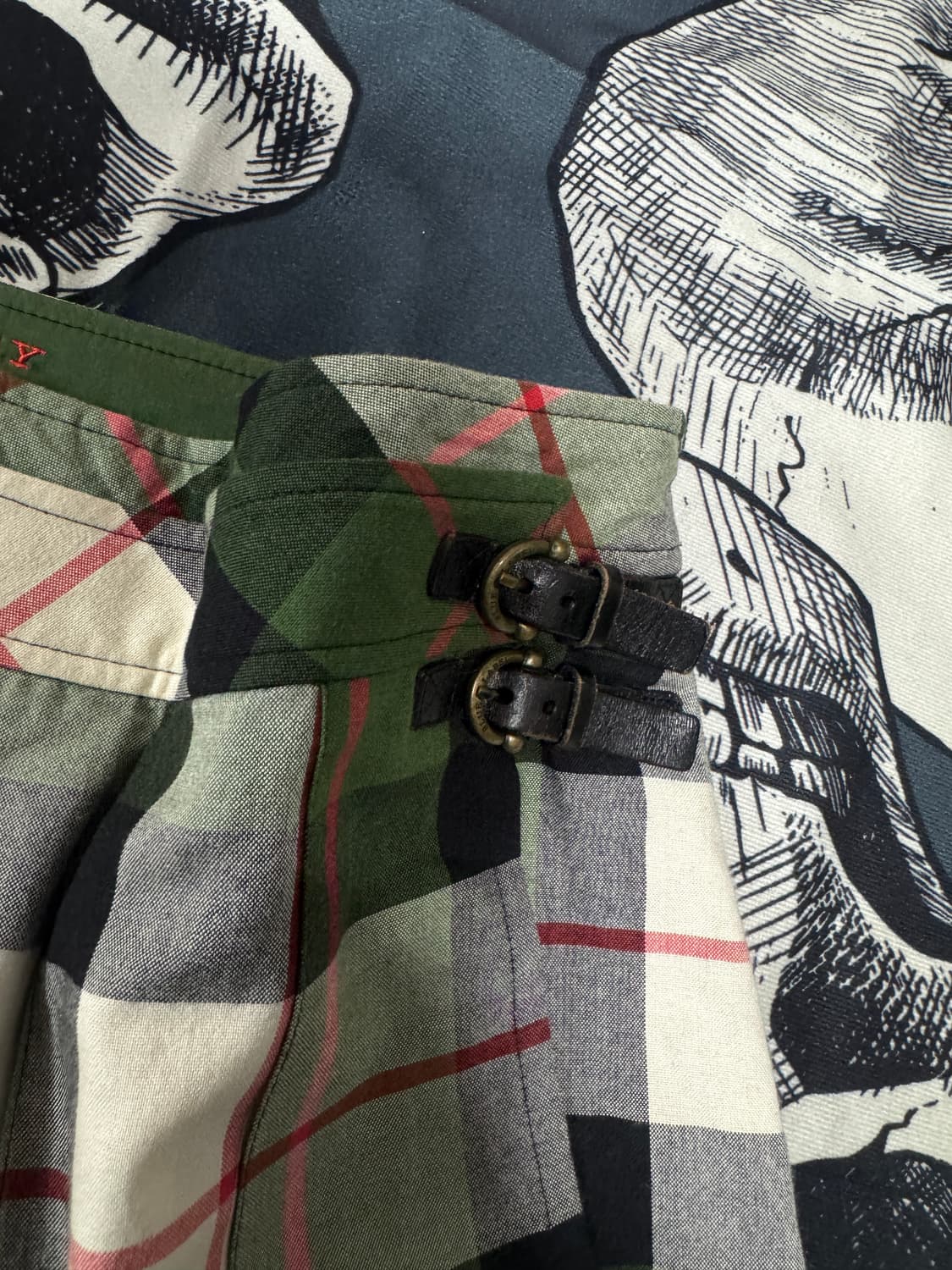 버버리 블루라벨  체크치마바지 38 사이즈 상품이미지9