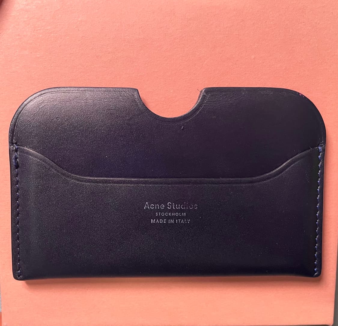 아크네 스튜디오 카드지갑 반지갑 명함 카드 상품이미지1