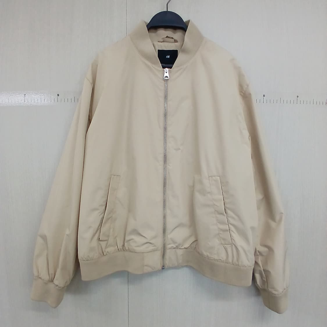<새상품>H&M 베이지 봄버 자켓 상품이미지1