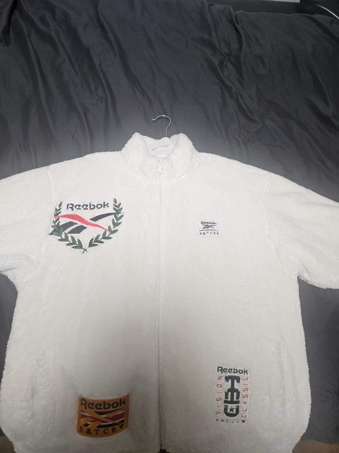 휠라x로맨틱 크라운 후리스 xl 상품이미지1