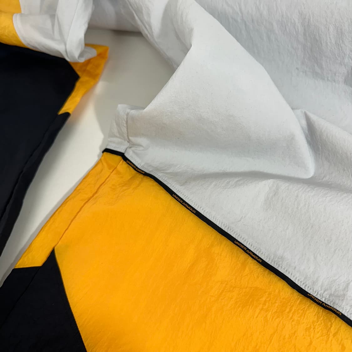 L-XL 언더아머 삼색 우븐 조거팬츠 상품이미지5