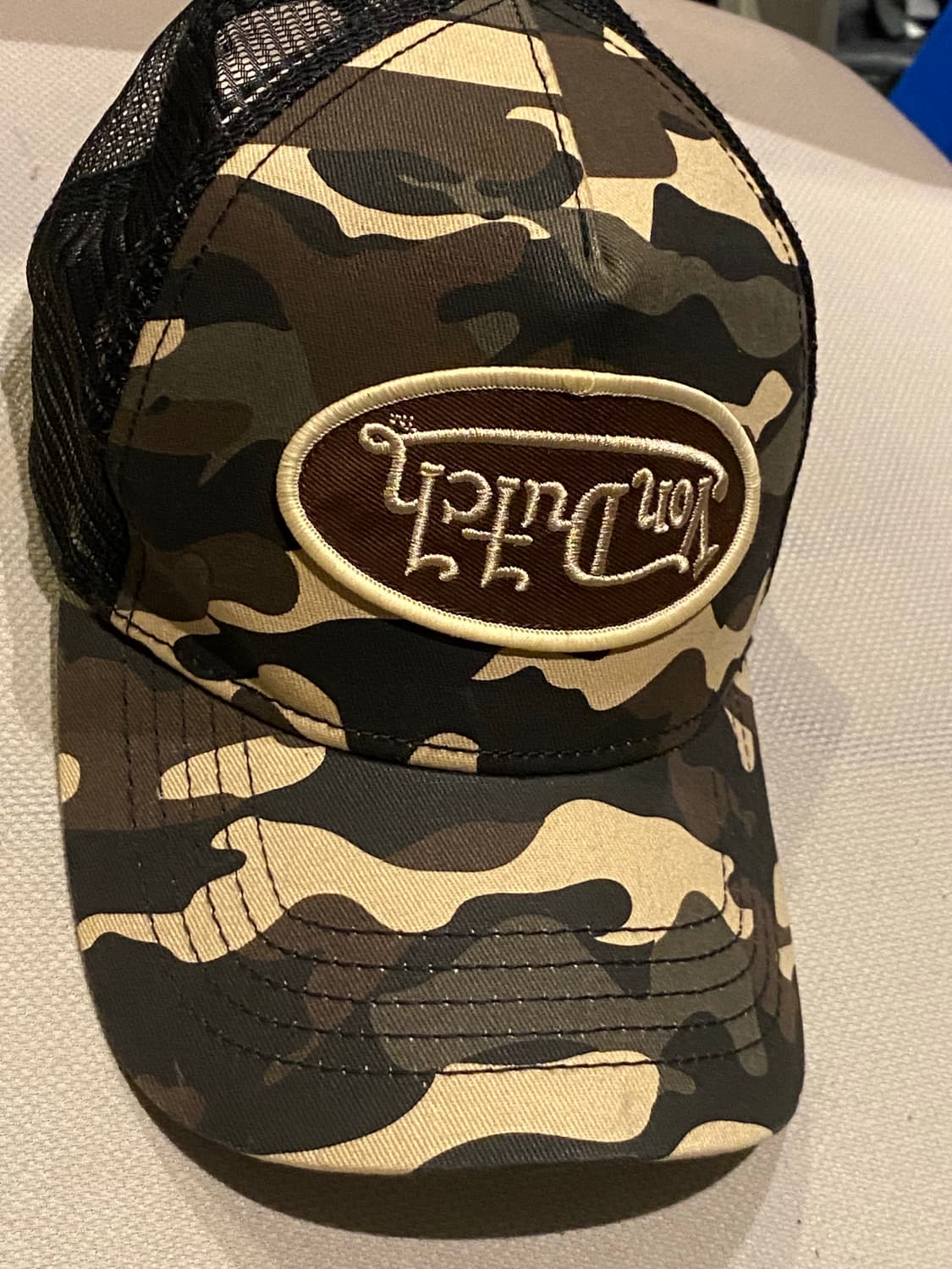 Von Dutch camo reverse mesh cap new os 상품이미지2