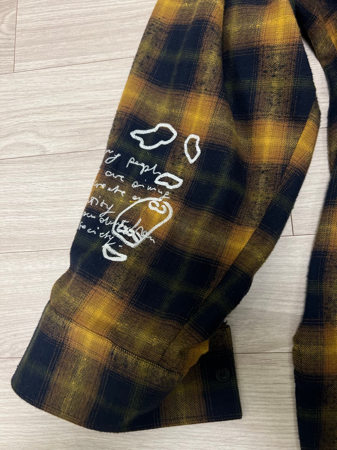 An other date / 오버사이즈 엠브로이더 체크 셔츠 / 48 상품이미지9