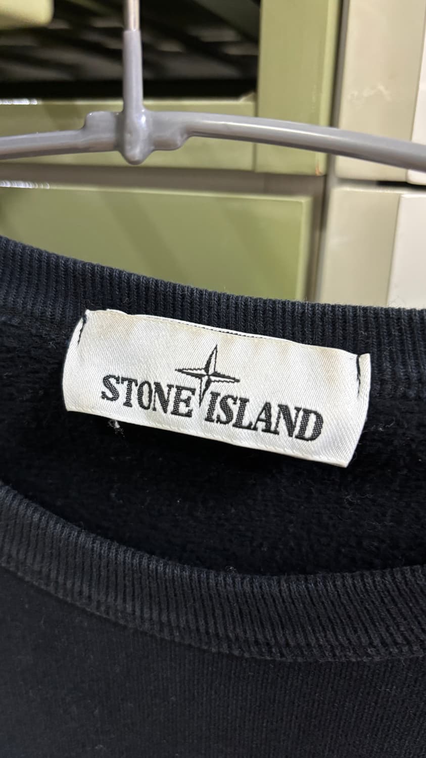 스톤 아일랜드 블랙 M사이즈 스웨트셔츠 맨투맨 상품이미지3
