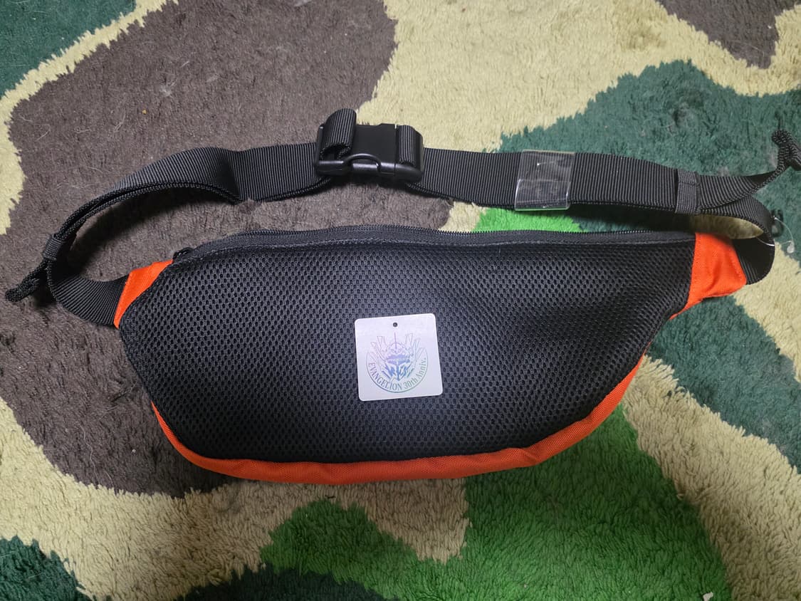 [OS] 에반게리온 X GU 네르프 로고 힙색 오렌지 상품이미지3