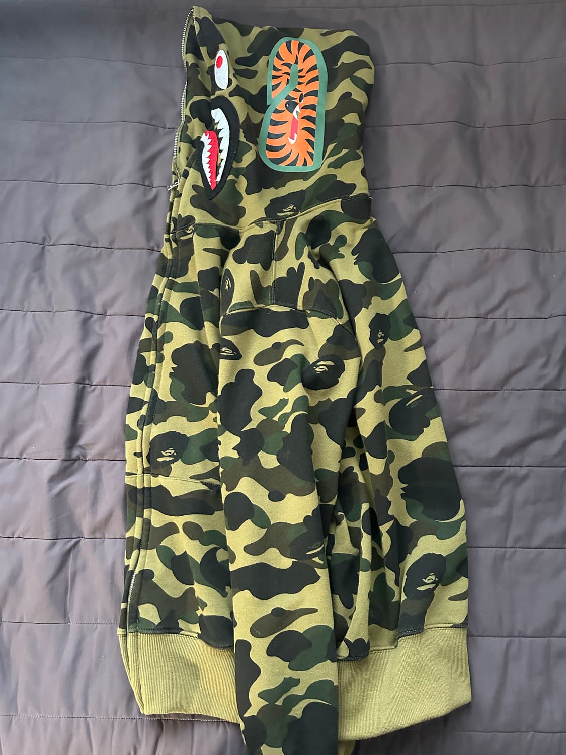 베이프 녹계 L 상품이미지3