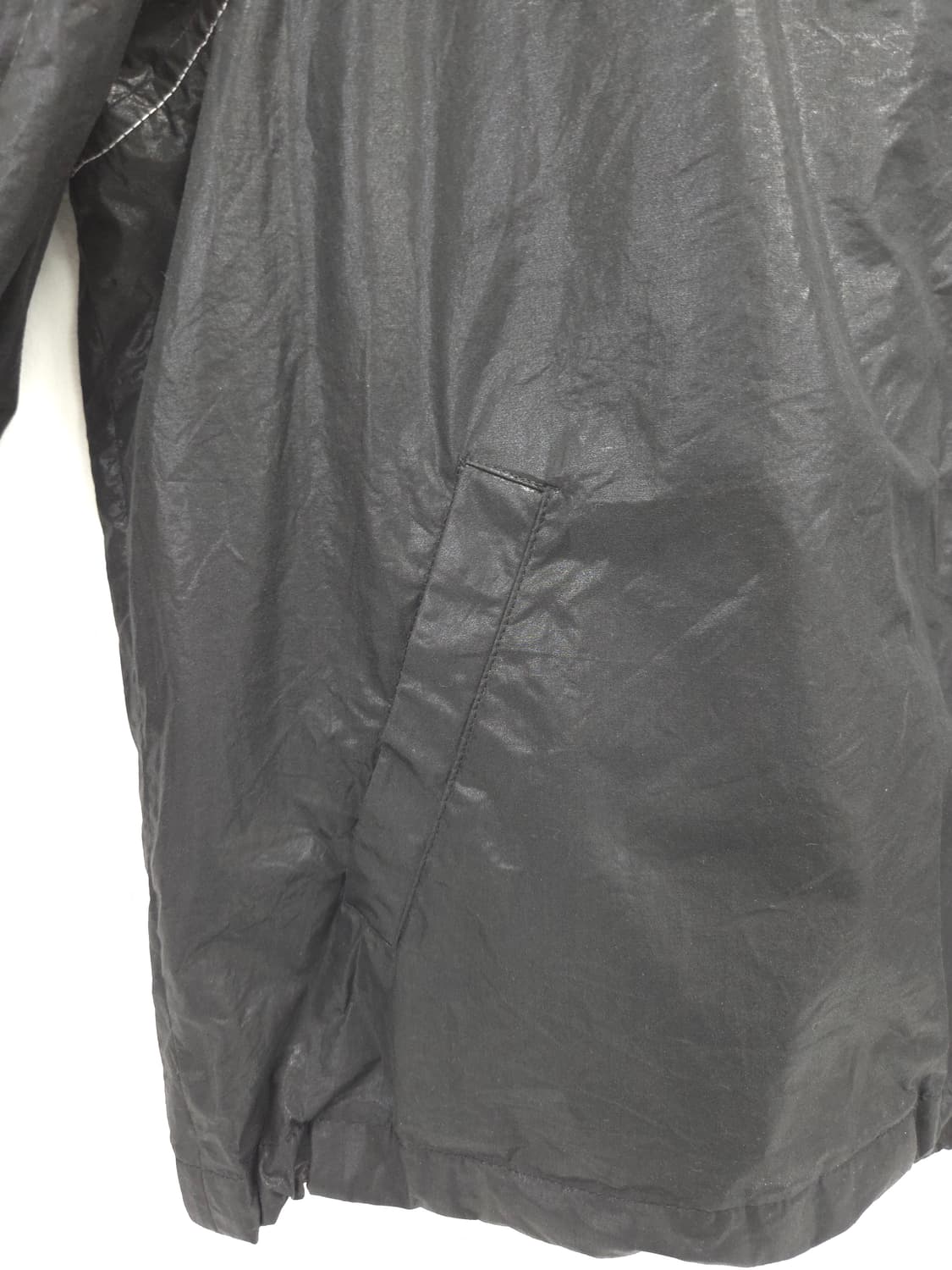 F 2024 마뗑킴 로고 코팅 바람막이 블랙 상품이미지6