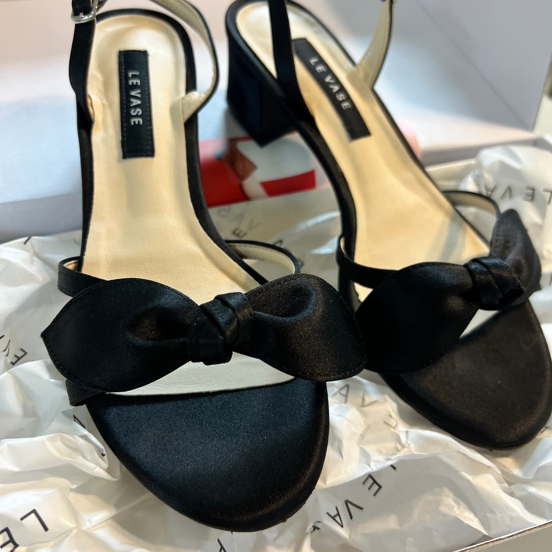 르바즈 LE VASE BARBIE SANDAL 샌들 블랙 235 사이즈  상품이미지3