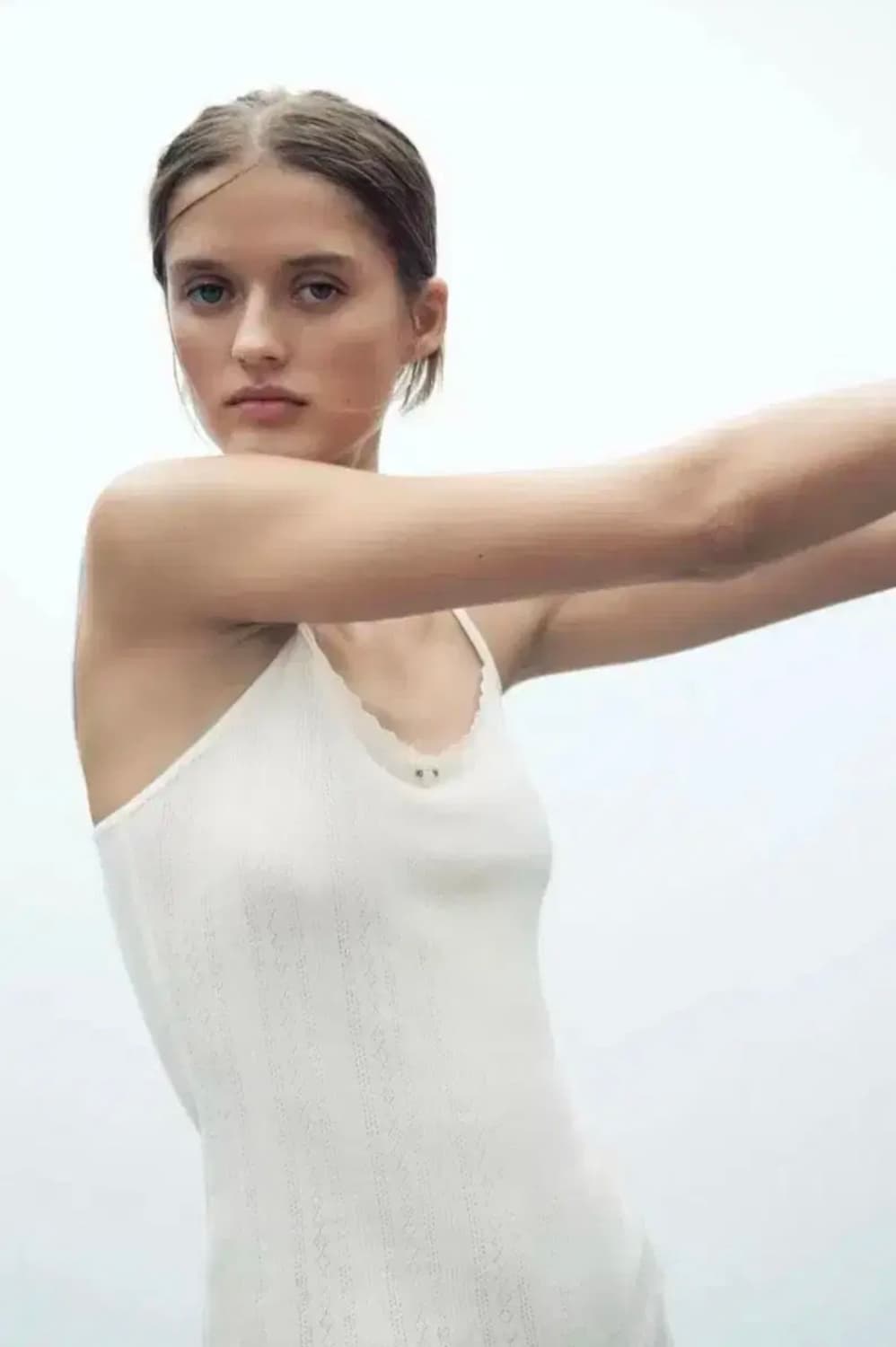 ZARA 자라 포인텔 탱크 탑, 자라 아일렛 나시, 자라 슬리브리스 상품이미지3