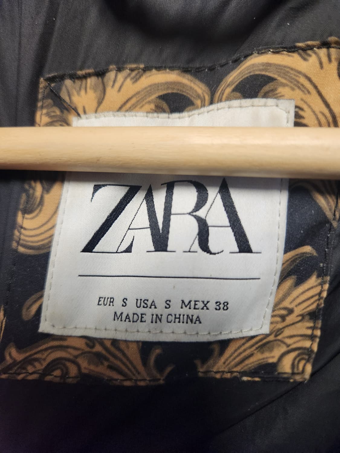 자라 바로크 패턴 패딩 S 상품이미지2