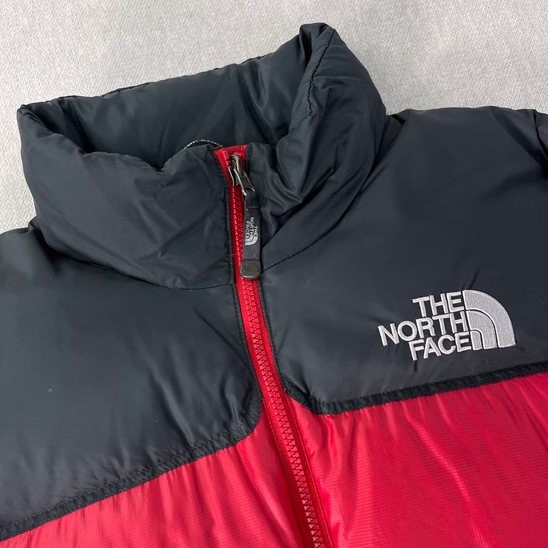 100 노스페이스 1996 눕시 체리 레드 700 패딩 상품이미지2