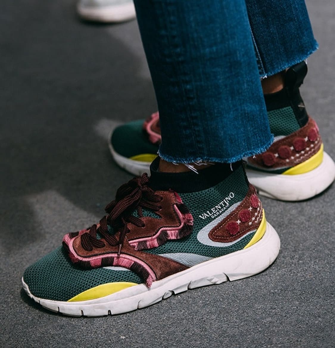 발렌티노 삭스 러너 스니커즈 상품이미지1