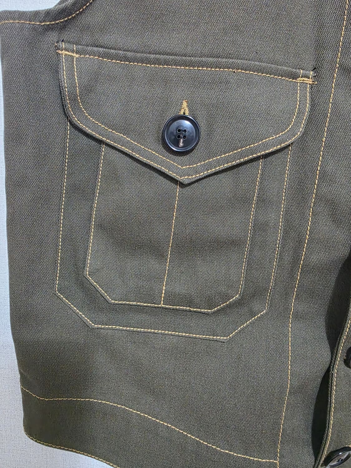 프리즘웍스 워크 베스트 카키 L 상품이미지3