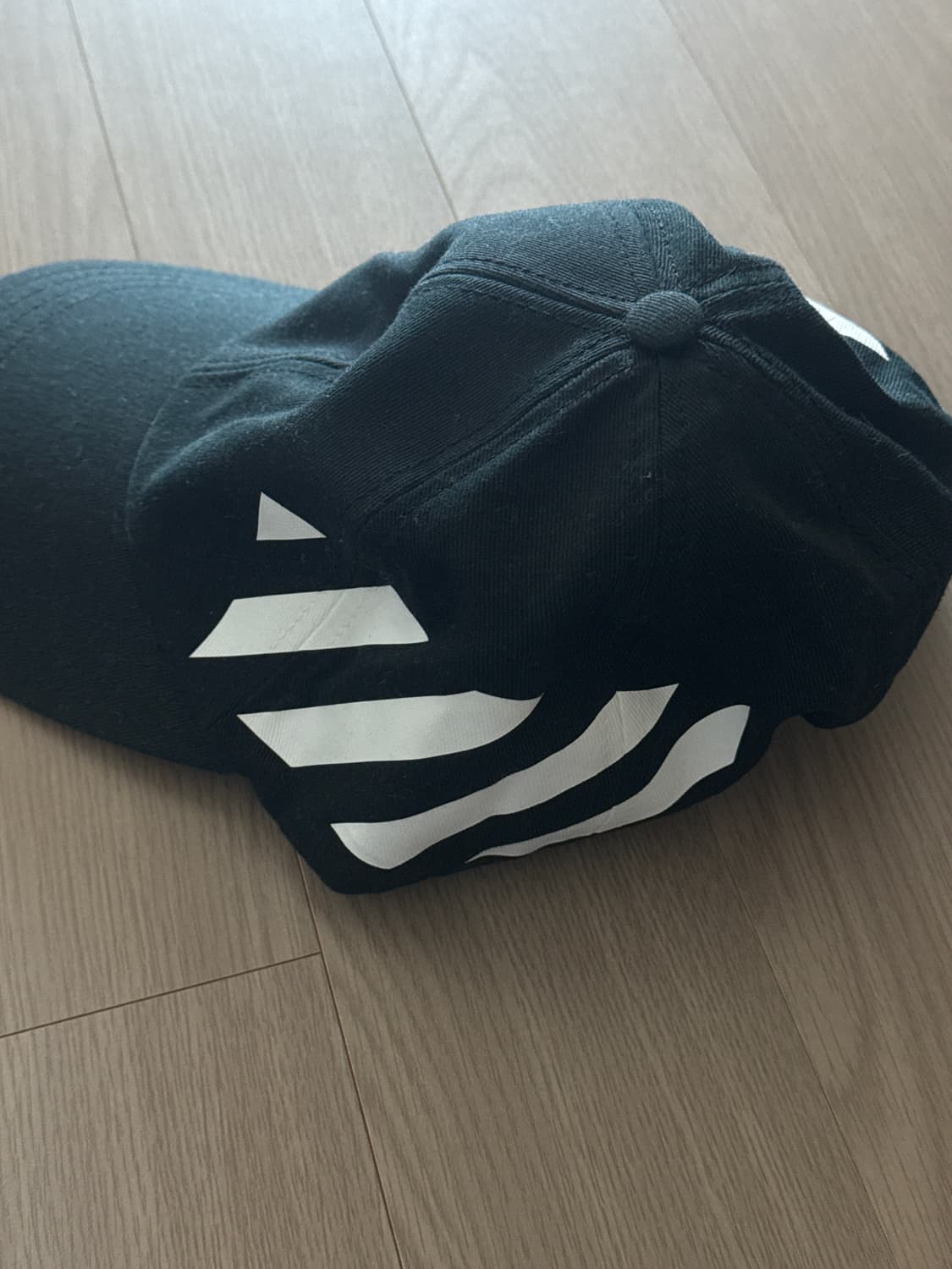 Off-white 볼캡 상품이미지3