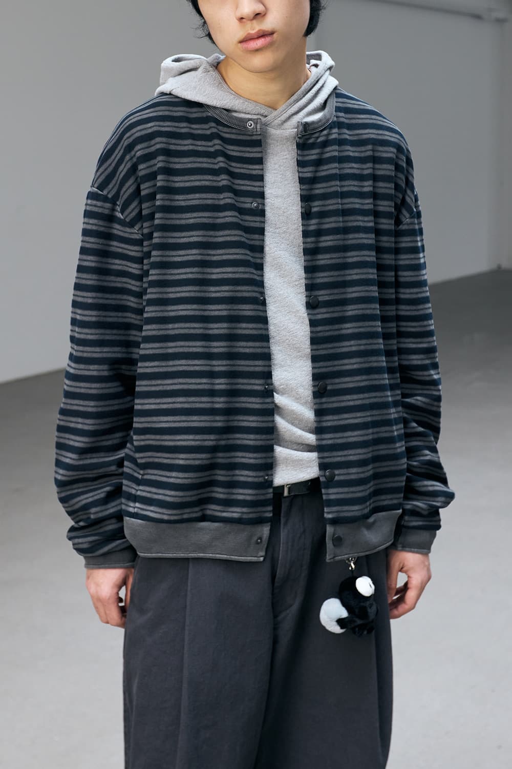 해칭룸 스트라이프 가디건 블루 2 상품이미지3