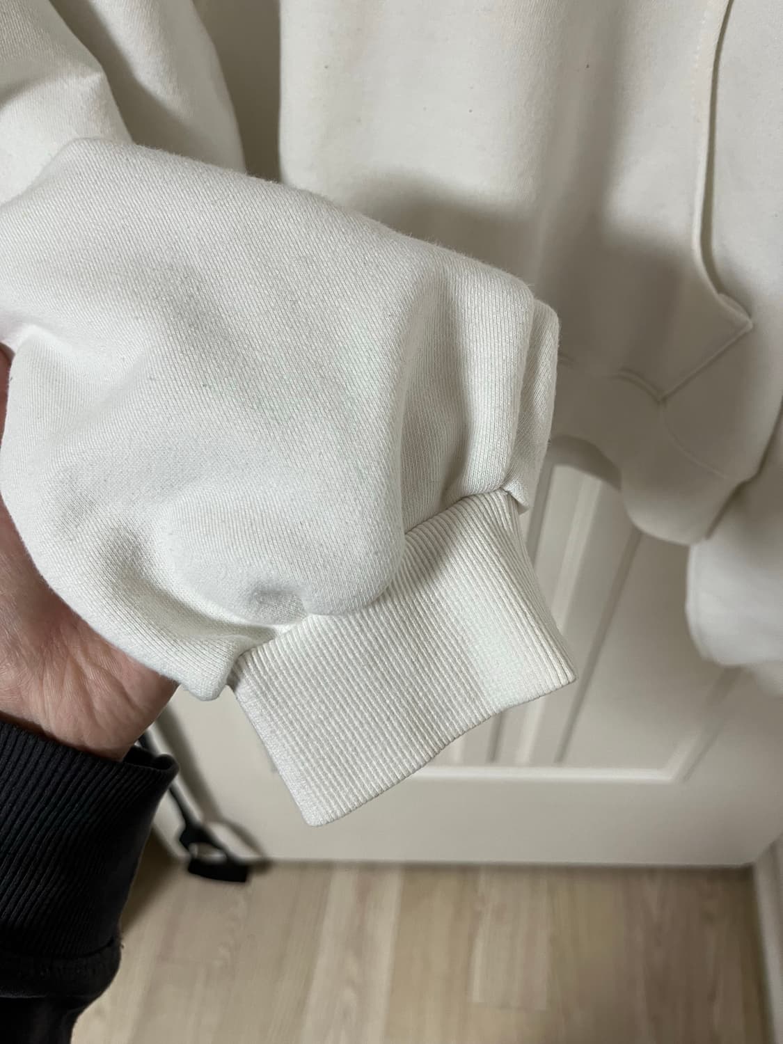 베니조 프로덕트 후드티 상품이미지2