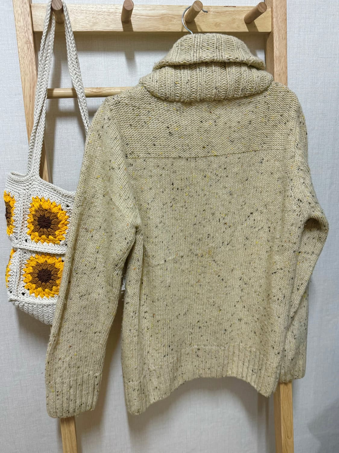 메론빵단추 카라넥가디건 상품이미지6