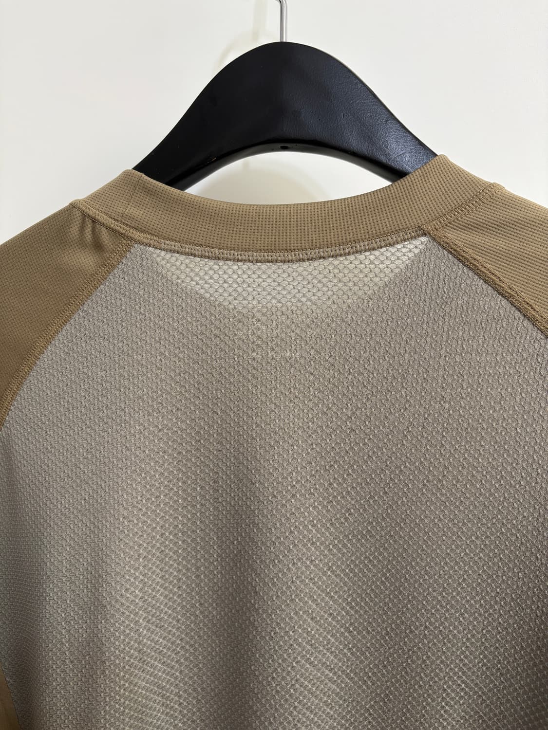 세티스파이 / 아우라라이트 테크 롱 티셔츠 아미그린 / L 상품이미지5