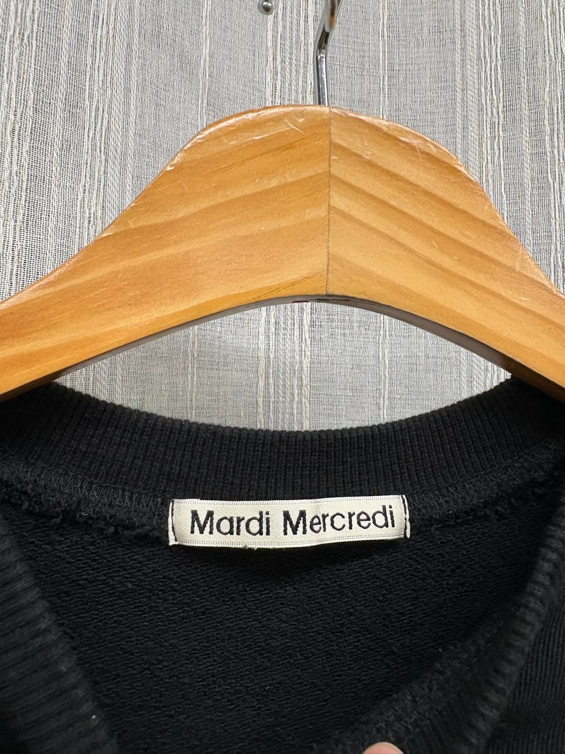 마르디 메크르디 플라워 자수 스웻셔츠 맨투맨 상품이미지3